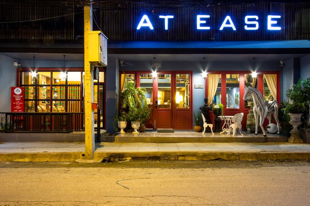At Ease Bijou Hotel Chiang Mai Exterior photo